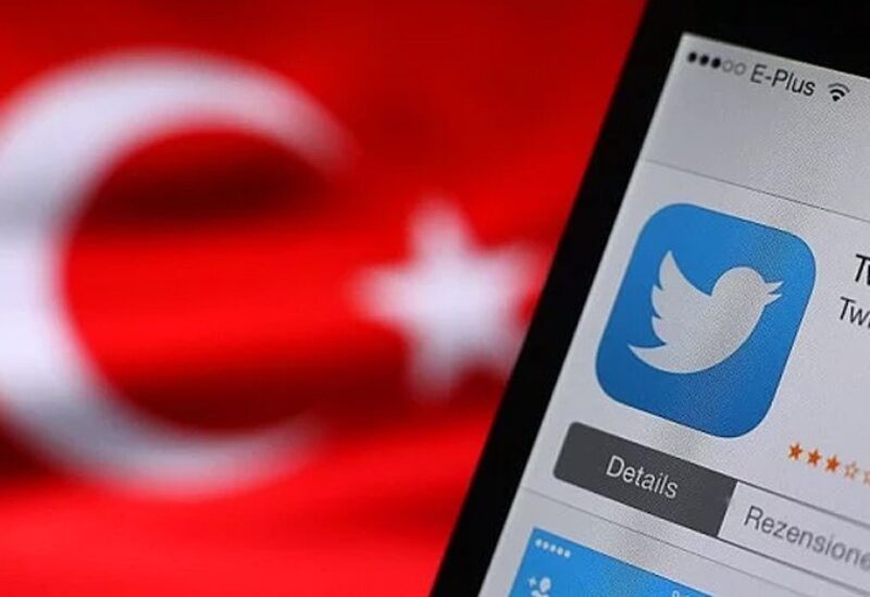 Turkey bans ads on Twitter