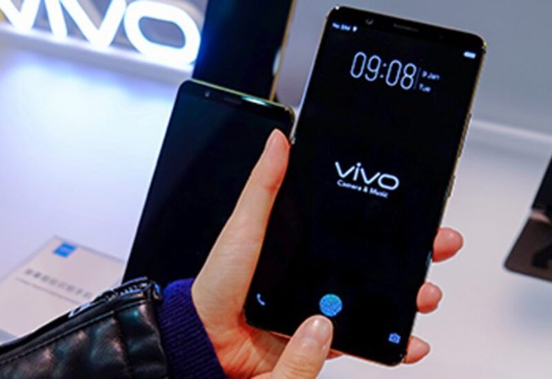 فيفو تكشف عن أحدث هواتفها Vivo V23 Pro